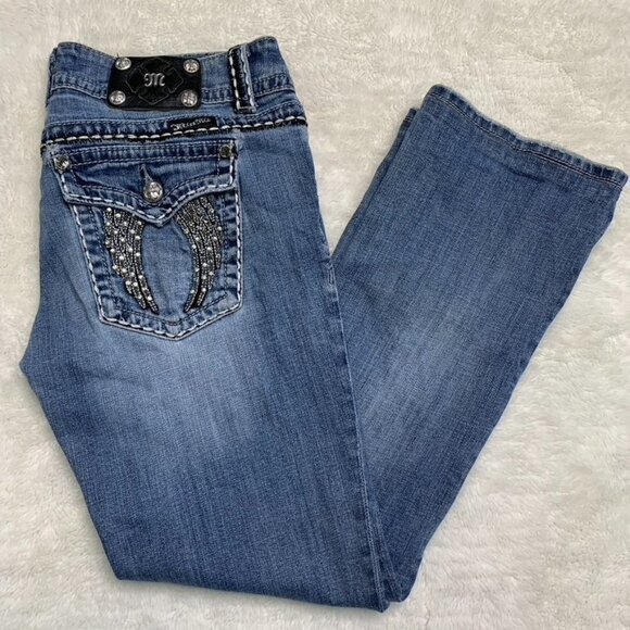 Miss Me fro Buckle Women’s Bling Wings Bootcut Denim Jeans Size 30 x 27” - Picture 2 of 15
